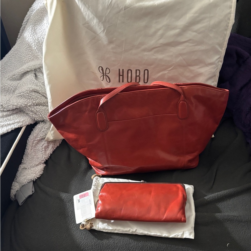 Hobo bag and wallet